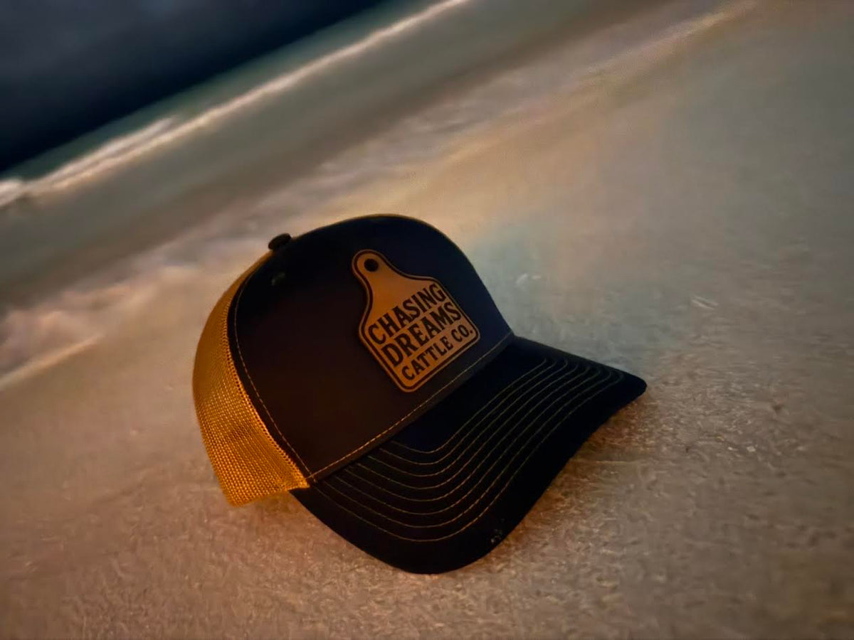 SNAP BACK CATTLE TAG